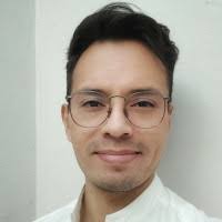 20+ perfiles de «Esteban Escalante»