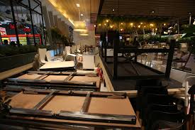 Welcome to dine in connecticut, the state's largest and fastest growing restaurant marketing service. Dining In Ban Hurts Ailing Eateries