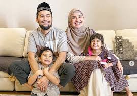 Check spelling or type a new query. 10 Fakta Unik Rumah Shireen Sungkar Dan Tengku Wisnu Yang Dibangun Secara Patungan Rumah123 Com