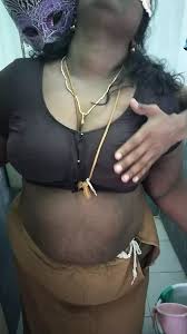 Boobs Pressing at Koyambedu Lodge: Indian Vintage Porn | xHamster