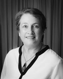 Very Exciting to see she'll be playing Majel Barret in the  Ellison/Roddenberry season of Feud.