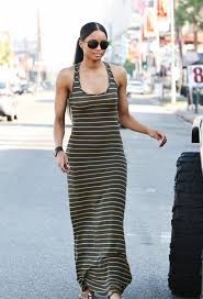 Fashion Bomb 101 How To Dress For An Athletic Body Type Stripedmaxi Tall Girl Fashion Tall Girl Fashion Outfits Affordable Fashion Clothes
