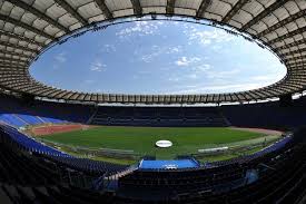 As roma hírek, eredmények, szurkolói oldalak, játékosok, ajándéktárgyak és még sok érdekesség az as roma olasz focicsapatról. Stadio Olimpico Stage For Fierce Duel Derby Della Capitale Traveldigg Com