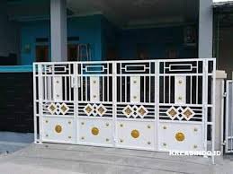 Check spelling or type a new query. Rekomendasi 5 Model Pintu Pagar Besi Lipat Yang Bagus Buat Dipilih Di 2021 Pintu Keamanan Rumah Pagar