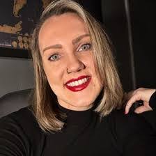 Katie Chadwick's Instagram, Twitter & Facebook