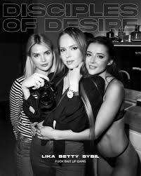 Sybil A on X: RT @DiscplsofDesire: FSUG Official Camera Squad… Our vision  is pure💧 Our message is 🙏🏾❤️ Lika, Betty and Sybil…📷💡🎥🆙  t.coXcx5jqwdlv  X