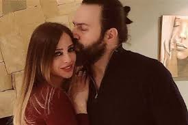 وكان عباس كامل قد التقى، الأحد، رئيس الوزراء الإسرائيلي، بنيامين نتنياهو، في تل أبيب، والرئيس الفلسطيني، محمود عباس، في رام الله. Ø¨Ø¹Ø¯ Ø´Ø§Ø¦Ø¹Ø§Øª Ø§Ù„Ø·Ù„Ø§Ù‚ ÙƒÙŠÙ Ø§Ø­ØªÙÙ„Øª ÙˆÙØ§Ø¡ Ø§Ù„ÙƒÙŠÙ„Ø§Ù†ÙŠ Ø¨Ù…ÙŠÙ„Ø§Ø¯ ØªÙŠÙ… Ø­Ø³Ù† Ø§Ù„Ù…ØµØ±ÙŠ Ø§Ù„ÙŠÙˆÙ…