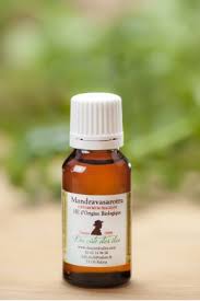 Tour d'horizon sur les caractéristiques de ce remède naturel aux multiples bienfaits. Huile Sacree De Madagascar