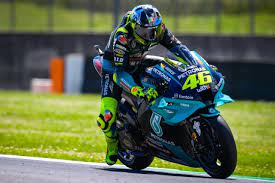 Dare to bring out that inner goddess! Senang Dengan Hasil Uji Coba Motor Valentino Rossi Dinilai Seperti Pembala Pemula Okezone Sports