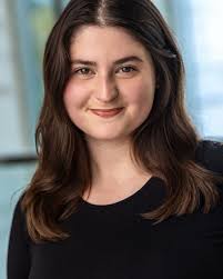 The Courage to Be Yourself with Alum Lucy Rocchio