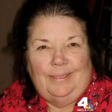 Watch heart-breaking moment woman is found alive after TWO WEEKS lost in  desert alongside her dead husband