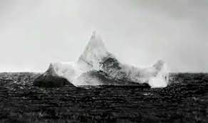Icebergs are simply lumps of ice that break off the polar ice caps during the summer when the. How Big Was The Iceberg That Sank The Titanic Titanic Facts
