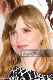 Louisa Paris's Instagram, Twitter & Facebook