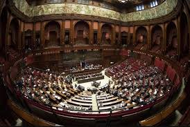 Cambiar la lengua de navegación. Il Parlamento Taglia Se Stesso Via Un Terzo Dei Parlamentari Tiscali Notizie
