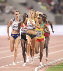 This is konstanze klosterhalfen 3:59.58 erfurt by triple jump on vimeo, the home for high quality videos and the people who love them. Die Zweifel Laufen Immer Mit Forum Das Wochenmagazin