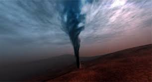 Film ukazujący nasuwanie się czoła układu burzowego w postaci #shelfcloud na #sulejów w #powiatpiotrkowski dziękujemy i prosimy o. Lowcy Burz Film Sensacyjny
