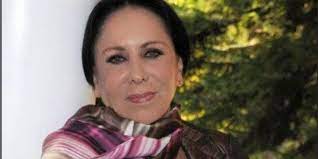 She is the secretary of the national association of actors. 6llnn2vqguv9 M