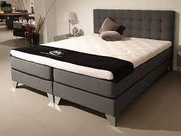 Auping boxspringbetten angebot somnus boxspringbetten sonus wurde im jahr 1840 gegründet und verfügt über mehr als 175 jahre erfahrung in der herstellung luxuriöser, handgefertigter betten und matratzen mit hochmodernen technologischen innovationen. Boxspring Betten