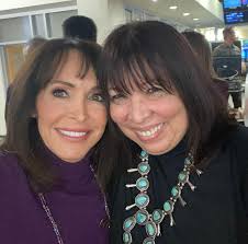 This woman! Tracy Bright is retiring after 35 years at @abc7. She's our  11pm news producer who demands excellence and delivers it every single day.  Her name is so perfect because she