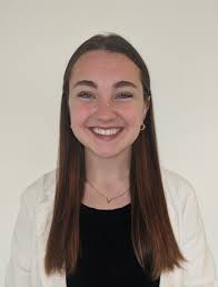 Nellie Belanger's Instagram, Twitter & Facebook