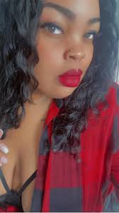 Hey my fellow Cancers👋🏽 July 18 ♋️