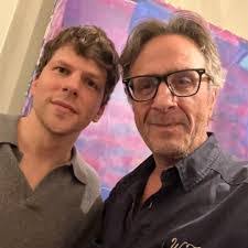 Kasey Nye's Instagram, Twitter & Facebook