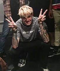 Pin By Anastasia Menachem On Lil Peep Lil Peep Beamerboy Lil Peep Lyrics Lil Peep Hellboy