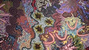 La Lignee Des Grands Meres De Gabriella Possum Nungurrayi Artiste Aborigene Visible Place Des Arts A Caen Peinture Aborigene Art Aborigene Caen