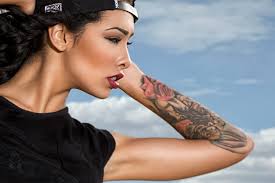 Bianca Sepe's Instagram, Twitter & Facebook