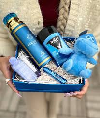 کادو ولنتاین برای پسر – سالیوان آبی کوچک – لوازم آرایشی روشا