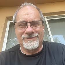 Edward Miceli's Instagram, Twitter & Facebook