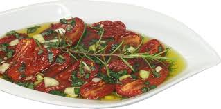 Pomodori Semi Secchi Sott Olio Halb Getrocknete Tomaten In Ol Rezept Getrocknete Tomaten Tomaten Rezepte