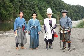 『 青天を衝け 』（せいてんをつけ）は、 2021年 （令和3年） 2月14日 から放送されている nhk 大河ドラマ 第60作 。 「日本 資本主義 の父」とも称される 渋沢栄一 を 主人公 に 、 幕末 から 明治 までを描く 。 2021å¹´å¤§æ²³ãƒ‰ãƒ©ãƒž é'å¤©ã‚'è¡ã' å‰æ²¢äº® é«˜è‰¯å¥å¾ è‰å½…å‰› å ¤çœŸä¸€ã®ã‚³ãƒ¡ãƒ³ãƒˆåˆ°ç€ Screen Online ã‚¹ã‚¯ãƒªãƒ¼ãƒ³ã‚ªãƒ³ãƒ©ã‚¤ãƒ³