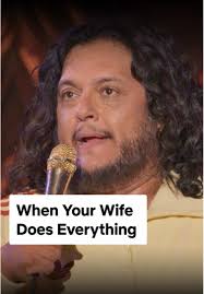 she’s the brains of the operation #FelipeEsparza #standup #comedy #netflix  #netflixisajoke #wife #husband #marriage #tips #relatable @Felipe Esparza