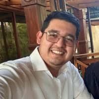 30+ perfiles de «Josue Valle»