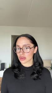 Recherche modèle pour bar à bijoux dentaire à Lausanne