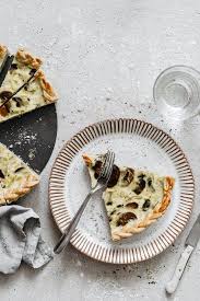 Mushroom Leek Quiche With Ricotta No Heavy Cream Recipe Leek Quiche Stuffed Mushrooms Savoury Cake