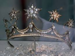 Dutch Diamond Star Tiara | The Royal Watcher