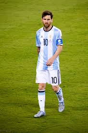 The 8 players with the most points across the three seasons will play it out offline at the viu studio in sao paulo, brazil. Vyvella Messi On Copa America Centenario 2016 Final