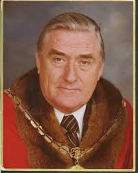 R.A. (Bob) Owens (1921-1999) interviewed by Jinty Rorke (1996)