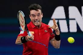 Matteo berrettini is an italian tennis player ranked no.9 in the world. Profis Bautista Agut Berrettini Und Chatschanow In Berlin Berlin De