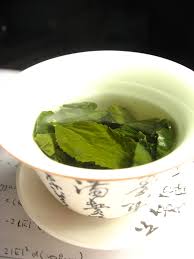 This means 106 degrees fahrenheit for green tea and 200 degrees fahrenheit for black tea, according to planet tea. Steeping Wikipedia