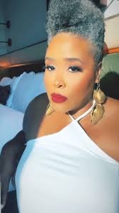 Nails ✔️ Hair ✔️ Face✔️, #midlifeflyness #grayhair #over50