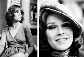 Karen Lynn's Instagram, Twitter & Facebook