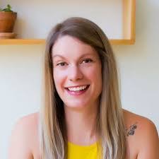 Dana Kearney's Instagram, Twitter & Facebook