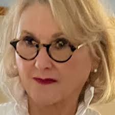 So we wonder who leaked the Trump #Epstein letter to #Murdoch … On a  totally unrelated note, JD Vance “made an unannounced secret trip to visit  Rupert and Lachlan Murdoch