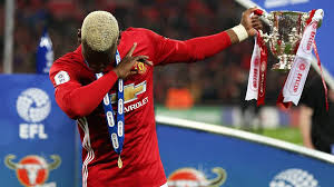 Ganz neu ist diese aber nicht. Serge Gnabry Ruhrt Um Das Steckt Hinter Dem Torjubel Des Bayern Stars Sportbuzzer De