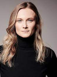How hansi flick made bayern the best team in the world. Kathleen Kruger Die Starke Frau Hinter Dem Starken Team Fc Bayern Munchen