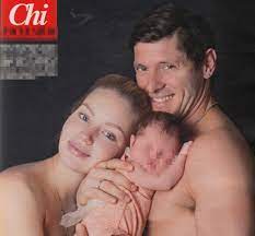 In una recente intervista, il popolare schermidore è dunque tornato a ricordare entrambe le relazione. Olimpia Montano Prime Foto Della Figlia Di Aldo Montano