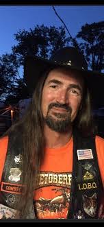 Ruth Diercks's Instagram, Twitter & Facebook